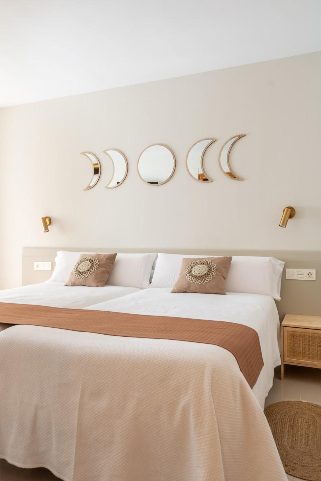 Hostal Lobrega Torrecilla en Cameros エクステリア 写真